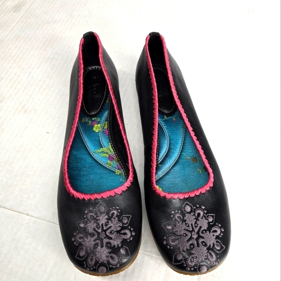Clarks Indigo Embroidered boho Leather Flats 9 - Picture 2 of 6